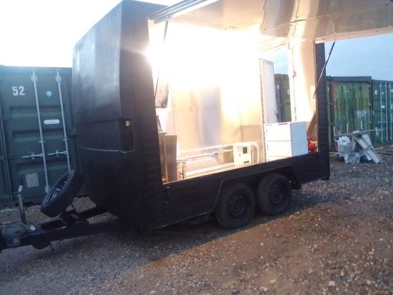 Catering trailer burger van mobile kitchen horsebox food truck 