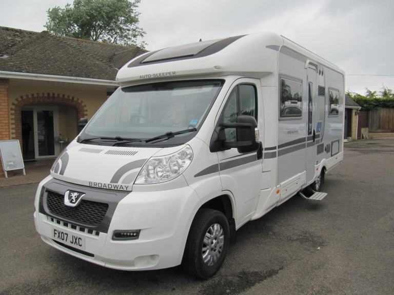Auto-Sleepers Broadway FB DIESEL MANUAL 2014/07