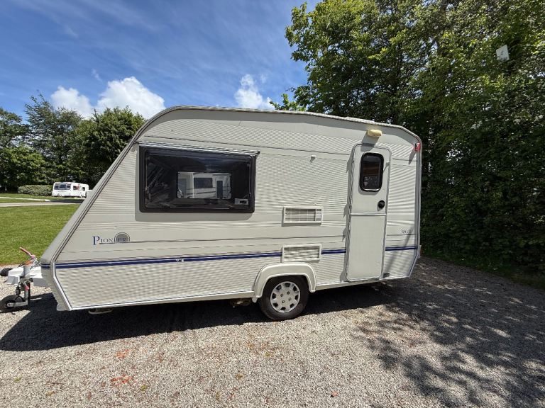 1999 Abi pioneer 380 