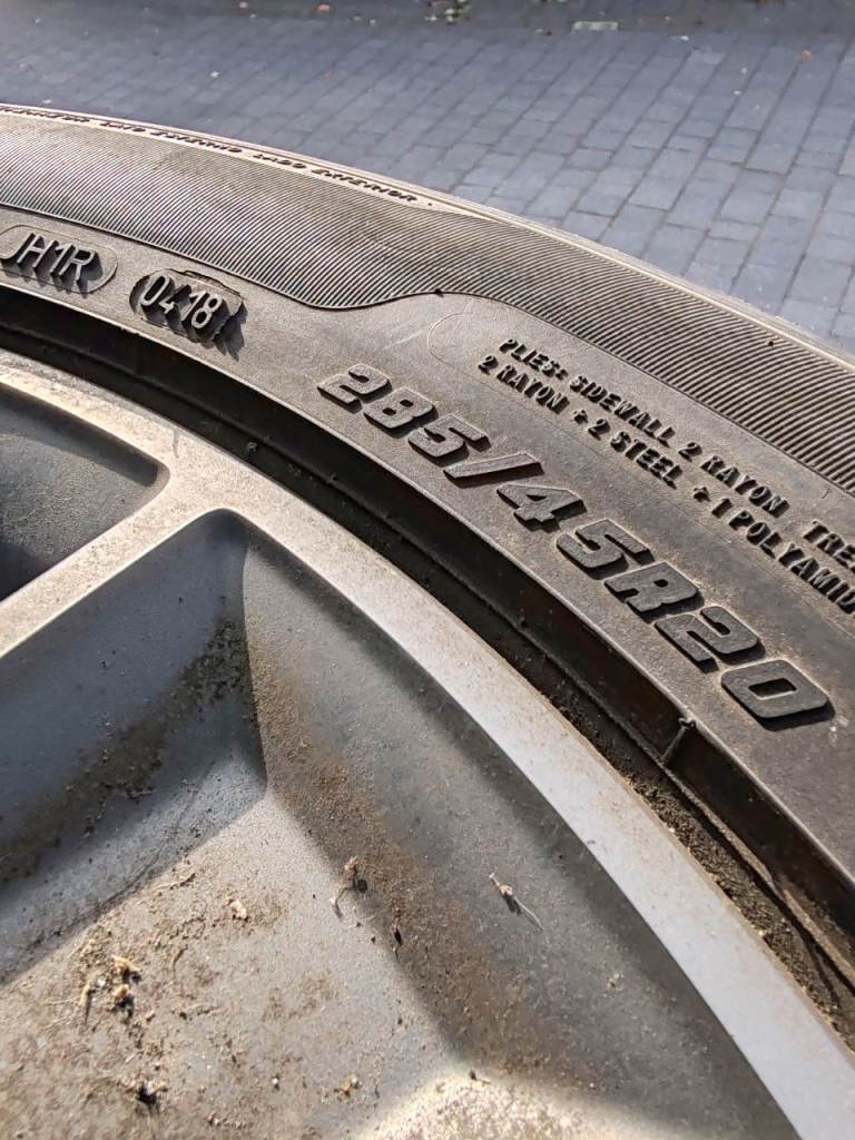 285/45/20 tyres X2 