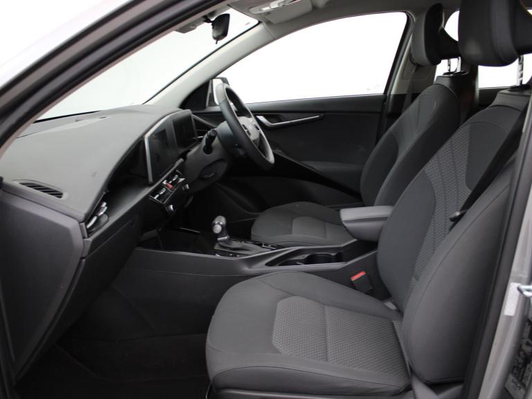 2022 Kia Niro 1.6 GDi Hybrid 2 5dr DCT ESTATE PETROL/ELECTRIC Automatic