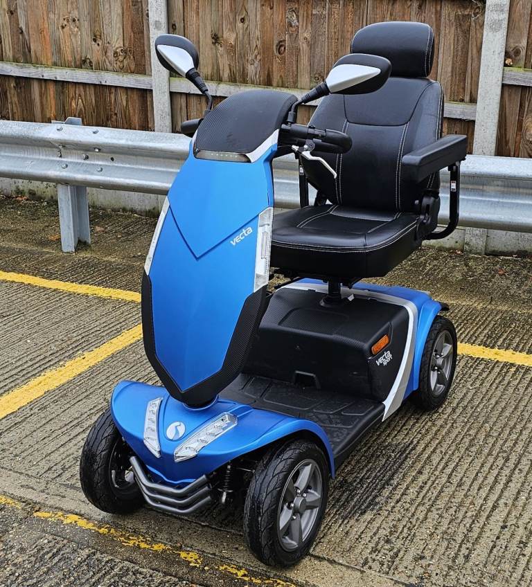 Rascal Vecta Sport 8MPH Mobility Scooter    ** I Can Deliver **