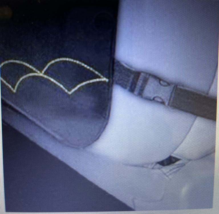 🚗 Munchkin Deluxe Kick Mats – 2-Pack – Protect Your Car Seats in Style