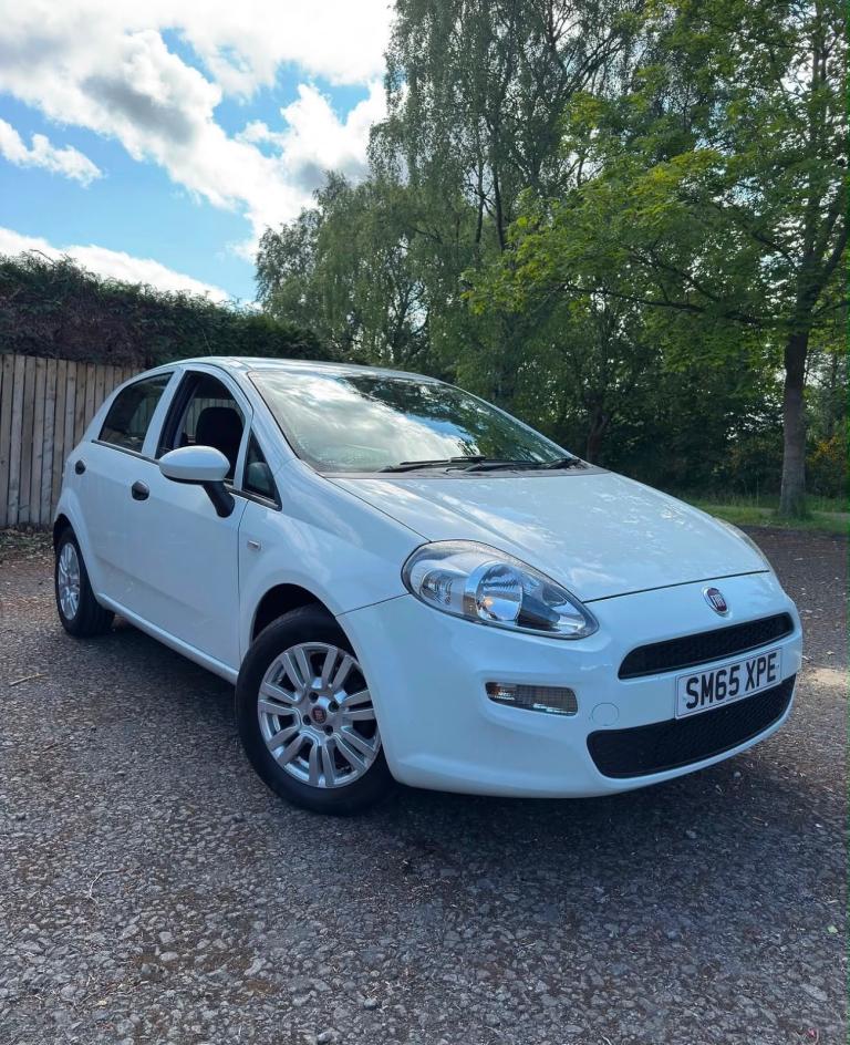 Fiat, PUNTO, Hatchback, 2015, Manual, 1242 (cc), 5 doors