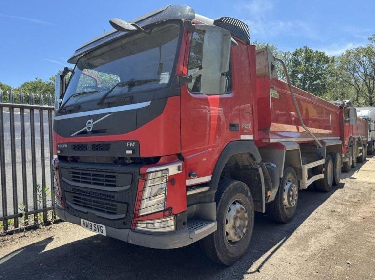 2018 VOLVO FM-420 8X4 TIPPER