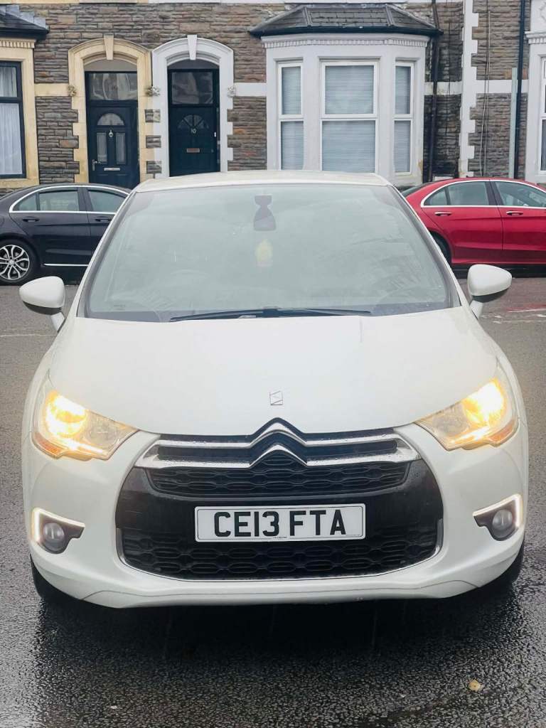 Citroen, DS4, Hatchback, 2013, Semi-Auto, 1560 (cc), 5 doors