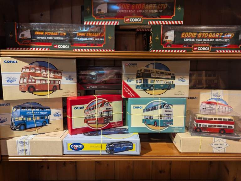 Corgi buses (boxed)