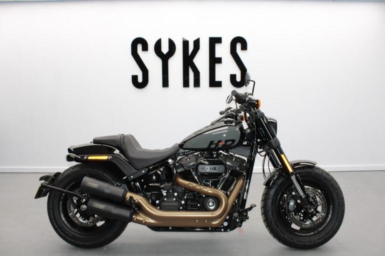 2024 Harley-Davidson FXFBS Softail Fat Bob 114 in Vivid Black, Just 25 MIles!