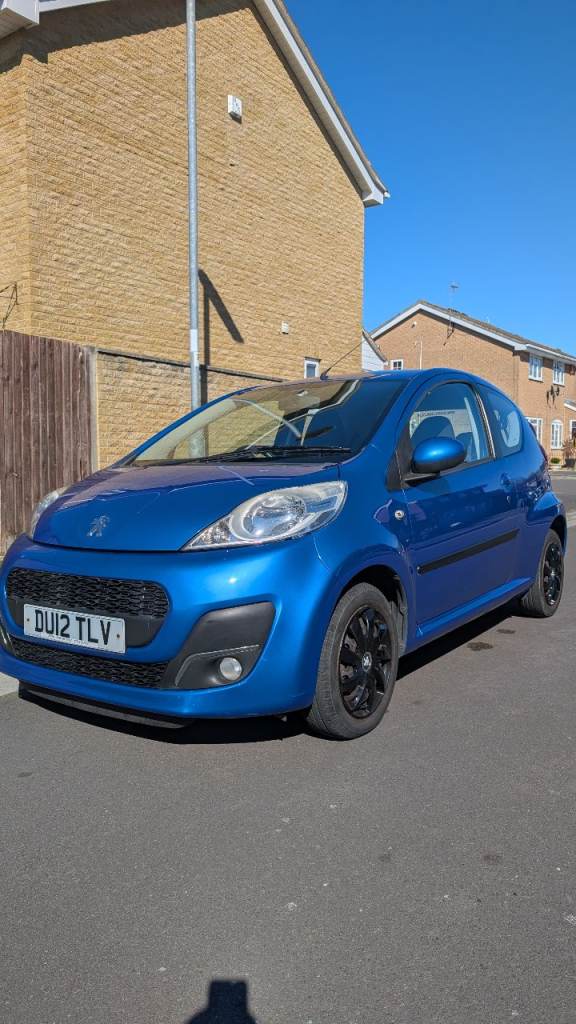 Peugeot, 107, Hatchback, 2012, Manual, 998 (cc), 3 doors
