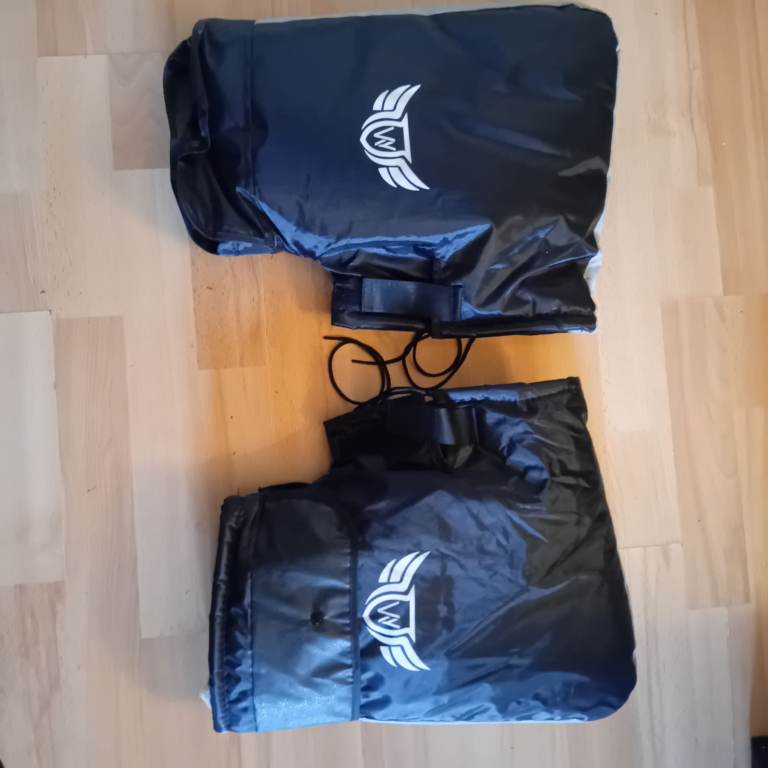 Motorbike/ SCOOTERS. MITTS