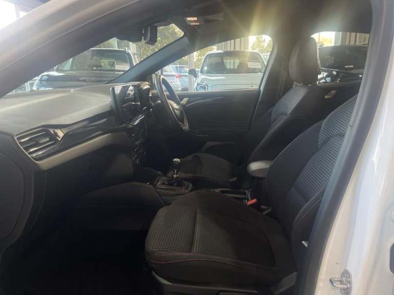 2023 Ford Focus 1.0 EcoBoost ST-Line 5dr Manual Hatchback Petrol Manual
