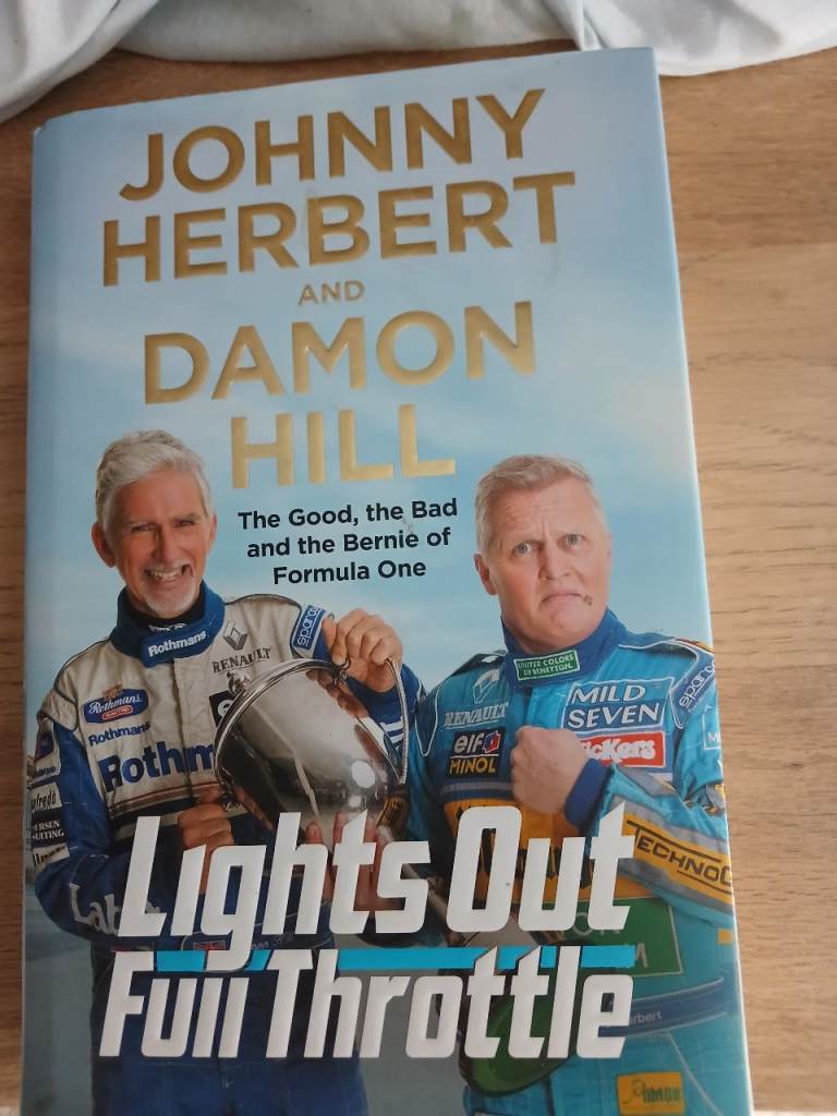 Formula 1. Nice collection of 18 Hardback F1 Books.