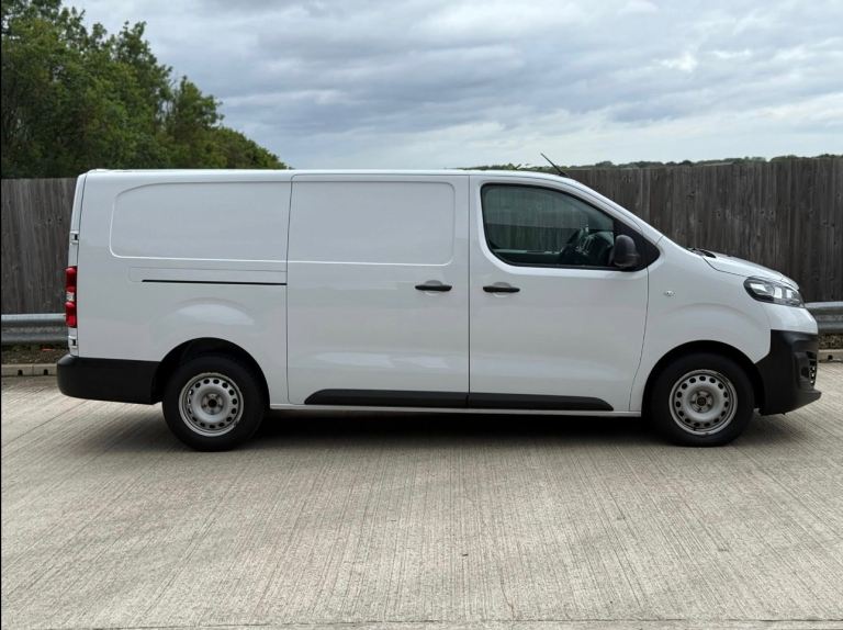 Vauxhall, VIVARO, Panel Van, 2022, Manual, 1499 (cc)