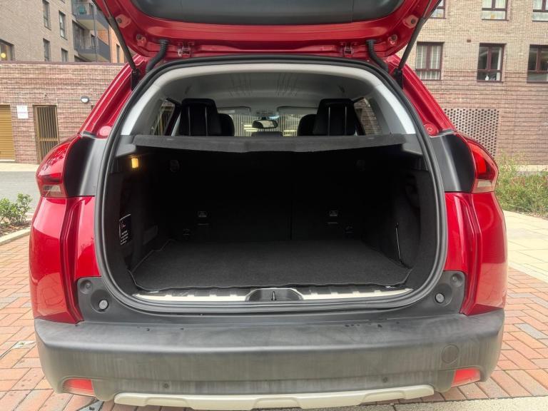 2018 Peugeot 2008 1.2 PureTech Allure EAT Euro 6 (s/s) 5dr HATCHBACK Petrol Automatic