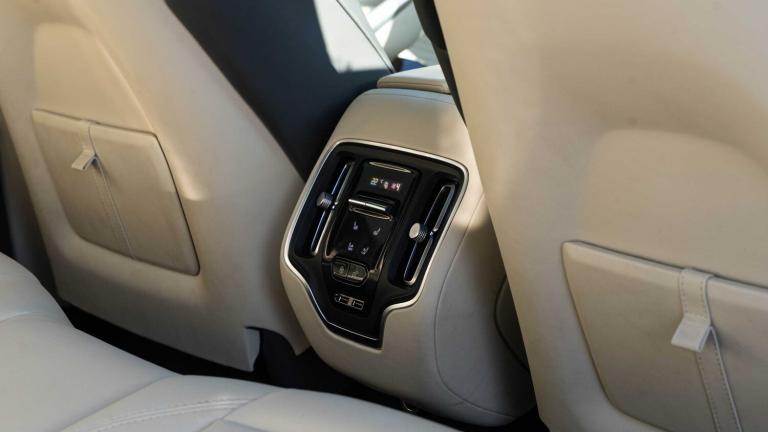 2022 Aston Martin DBX V8 550 5dr Touchtronic HATCHBACK PETROL Automatic