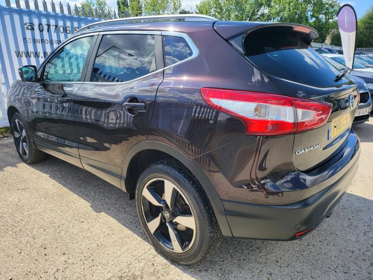 2016 Nissan Qashqai 1.5 dCi N-Tec+ 5dr HATCHBACK Diesel Manual