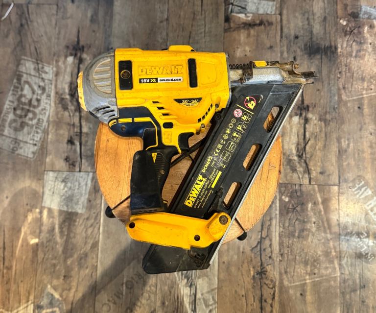 Dewalt DCN692 Type 3 XR Brushless First Fix Framing Nail Gun BODY ONLY