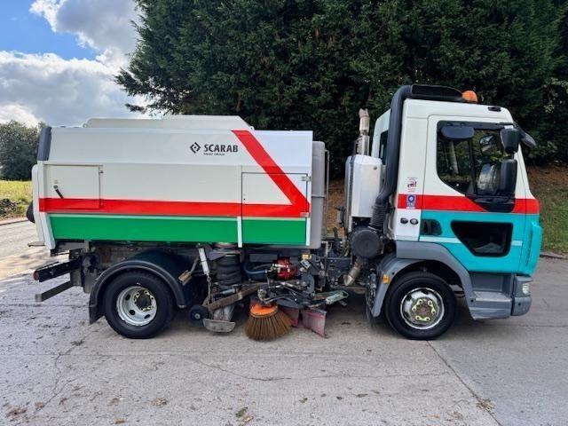 2019 19  DAF LF 180 E6 LHD Scarab Merlin dual sweep road sweeper