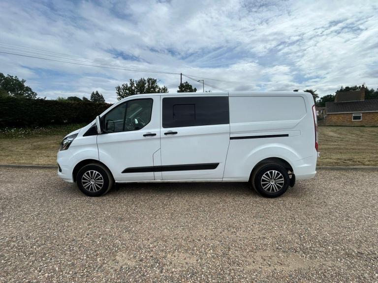 2022 Ford Transit Custom 2.0 300 EcoBlue Trend L2 H1 Euro 6 5dr PANEL VAN Diesel Manual