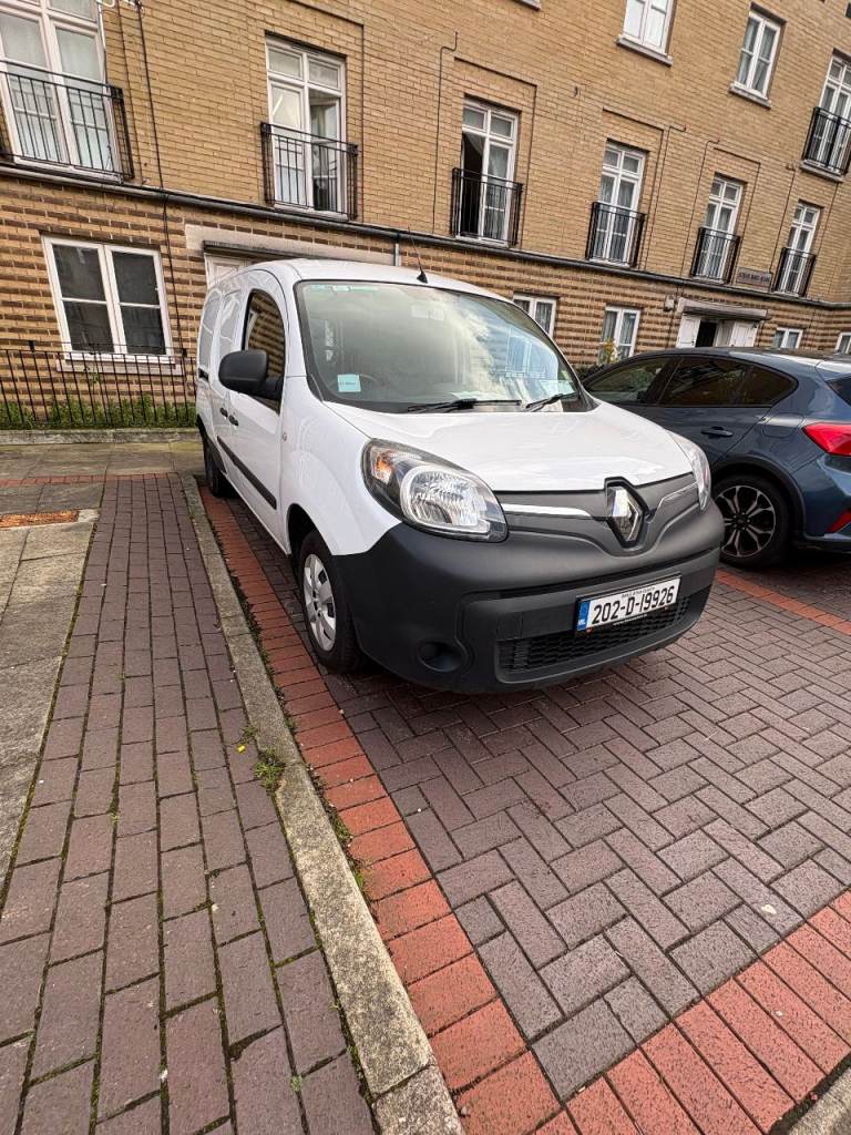 RENAULT KANGOO EXPRESS ZE LL21 Z.E 33 BUSINESS 5DR ELECTRIC AUTOMATIC ON OFFER