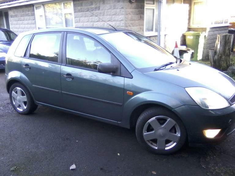 FORD FIESTA 1.4 TDCi ZETEC TURBO DIESEL 5-DR 2003. 130K MILES, FULL HISTORY 16 STAMPS! £35 ROAD TAX!