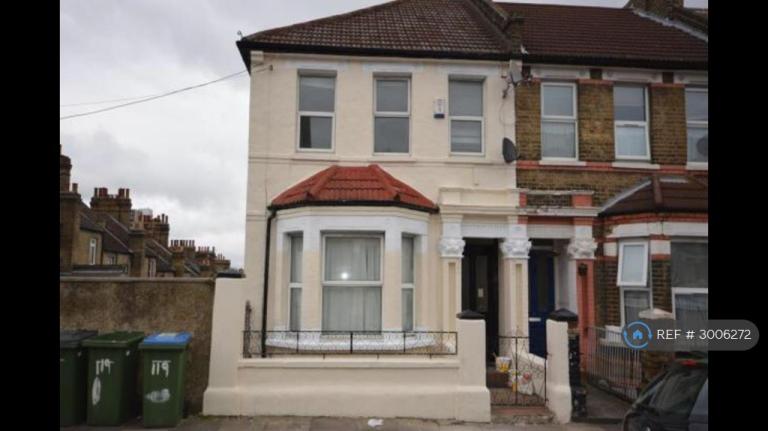 1 bedroom in Brewery Rd, London, SE18 (#3006272)