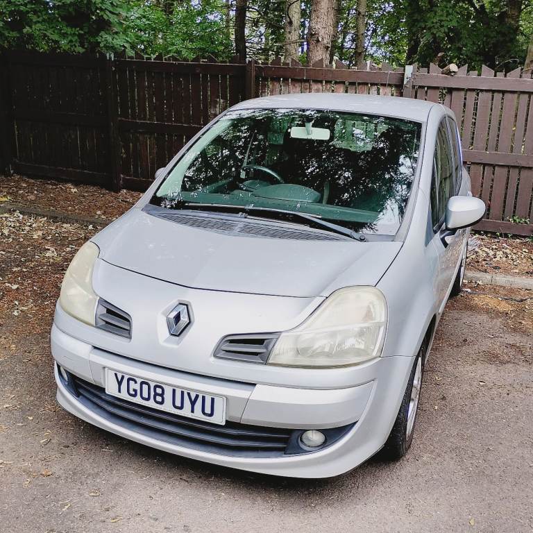 Renault, GRAND MODUS, Hatchback, 2008, Manual, 1461 (cc), 5 doors