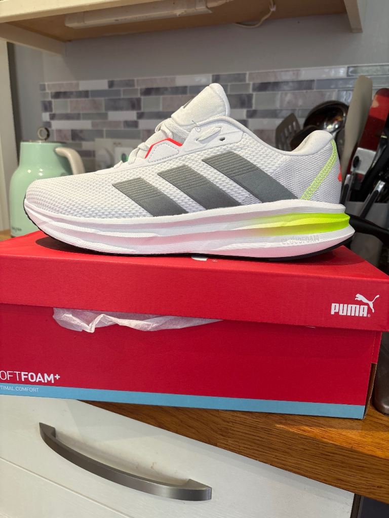 AMPUEES NEW/OTHER left trainer. 