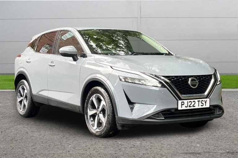 2022 Nissan Qashqai 1.3 DiG-T MH N-Connecta 5dr HATCHBACK PETROL Manual