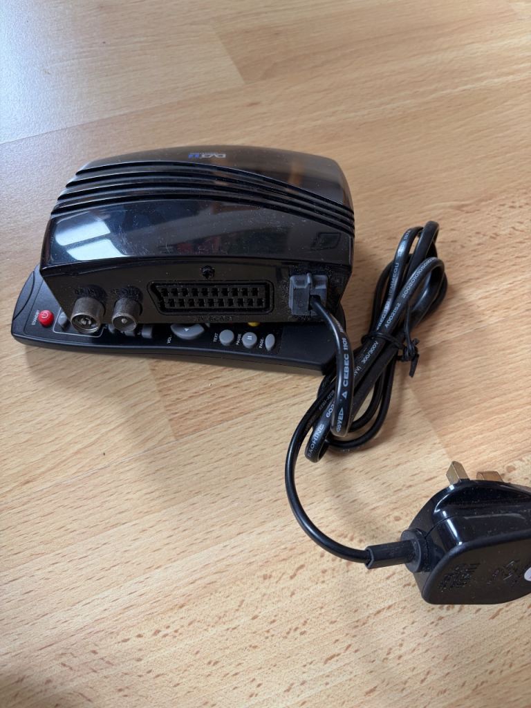 DVB-T2 Freeview HD Digital TV Receiver with Remote