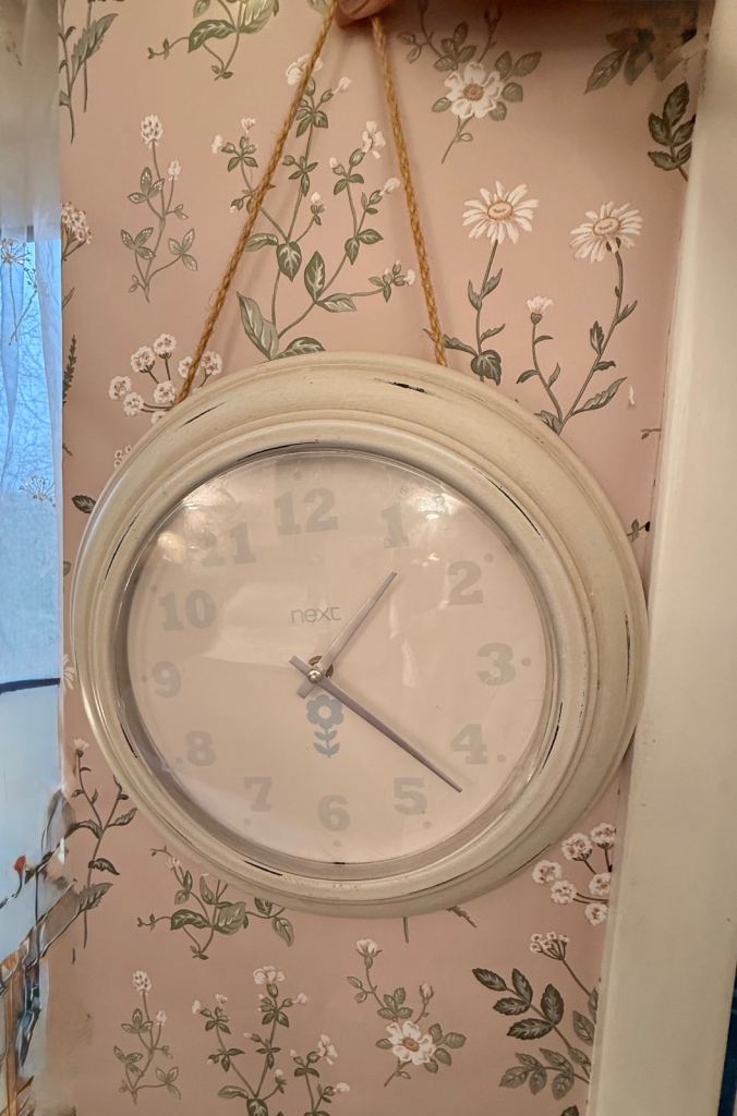 Lovely Next wall clock with a nice vintage