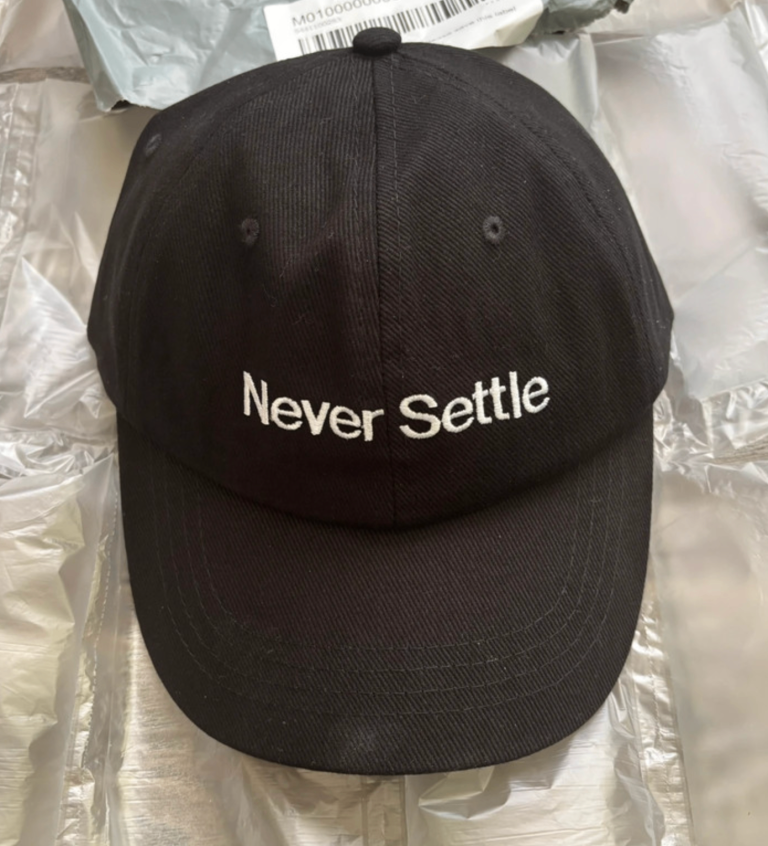 Baseball Hat Cap Oneplus Limited Edition Black with Back Red Logo and Front Never Settle