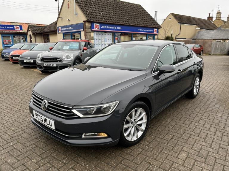 2015 Volkswagen Passat 2.0 TDI SE Business 4dr SALOON Diesel Manual