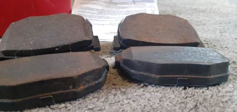 New car brake pads for a hyundai coupe, elantra,lantra