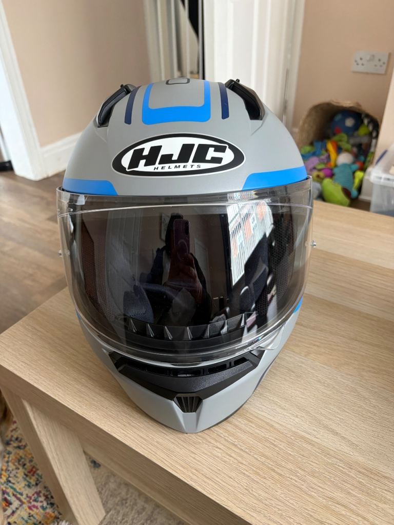 HJC bike helmet fab condition size 57-58cm
