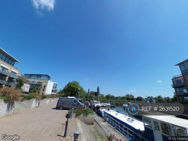 image for 3 bedroom flat in Town Meadow, Brentford, TW8 (3 bed) (#2631520)