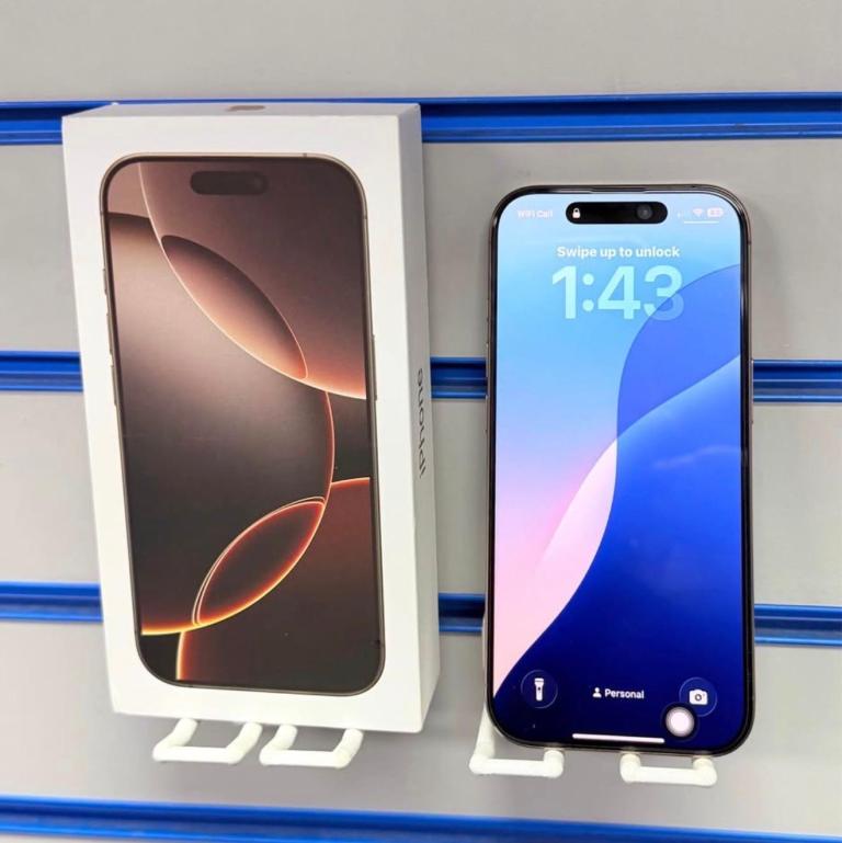 Apple iPhone 16 pro 256GB with box warranty and accessories 