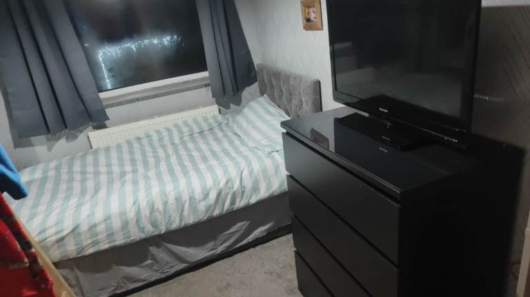 Single room to rent