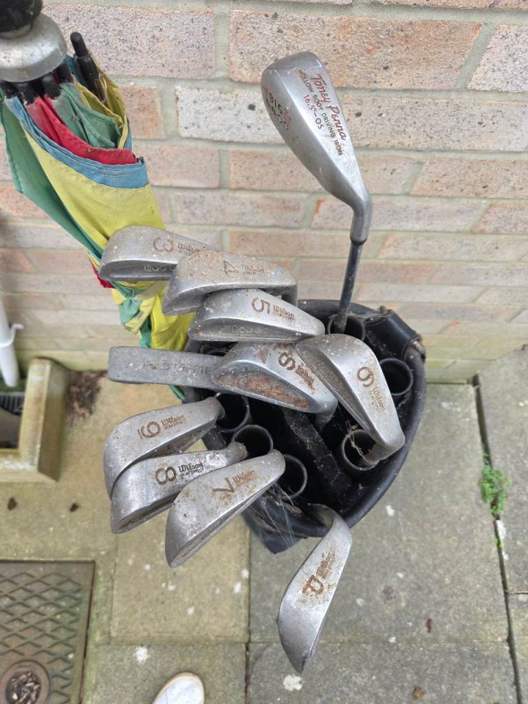 Wilson 1200 GE  Right-Handed Golf Clubs