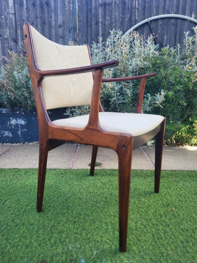 Vintage rosewood Danish chair