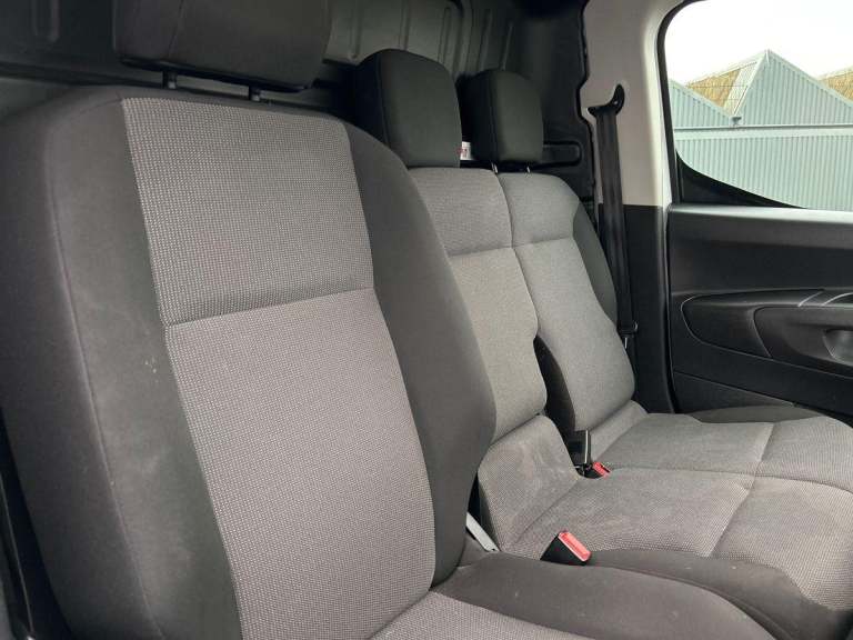 2022 Citroen Berlingo 1.5 BlueHDi 1000 Driver M Pro Panel Van 5dr Diesel Manual SWB Euro 6 (s/s) ...