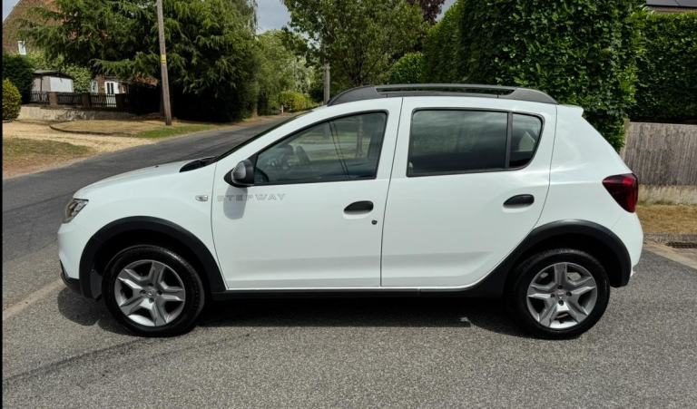 2017 DACIA SANDERO STEPWAY 1.5 DCi LAUREATE RUNS/DRIVES GREAT LOVELY EXAMPLE! 