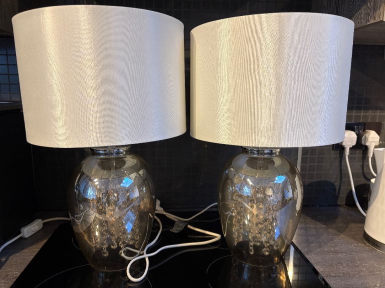 2 Matching Table Lamps