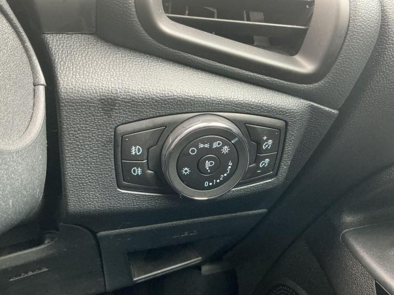 2022 Ford Ecosport EcoSport ST-Line 5 Door 1.0L Ford EcoBoost 125PS FWD 6 Speed Manual HATCHBACK ...