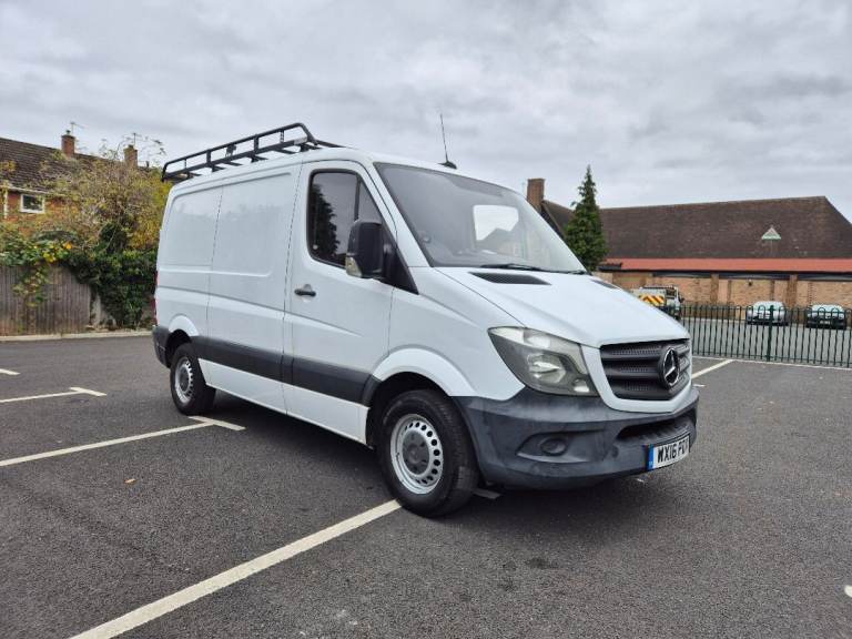 Mercedes Sprinter SWB 210 CDI 2016