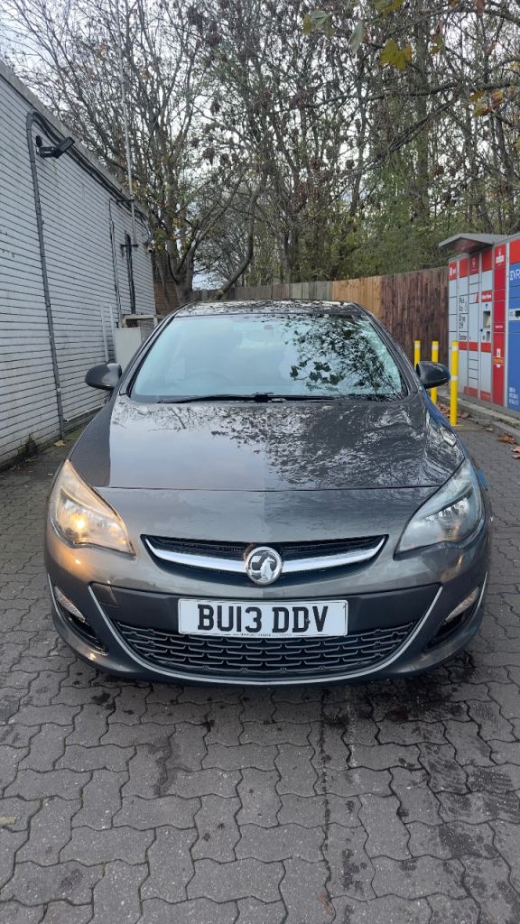 Vauxhall, ASTRA, Hatchback, 2013, Manual, 1598 (cc), 5 doors
