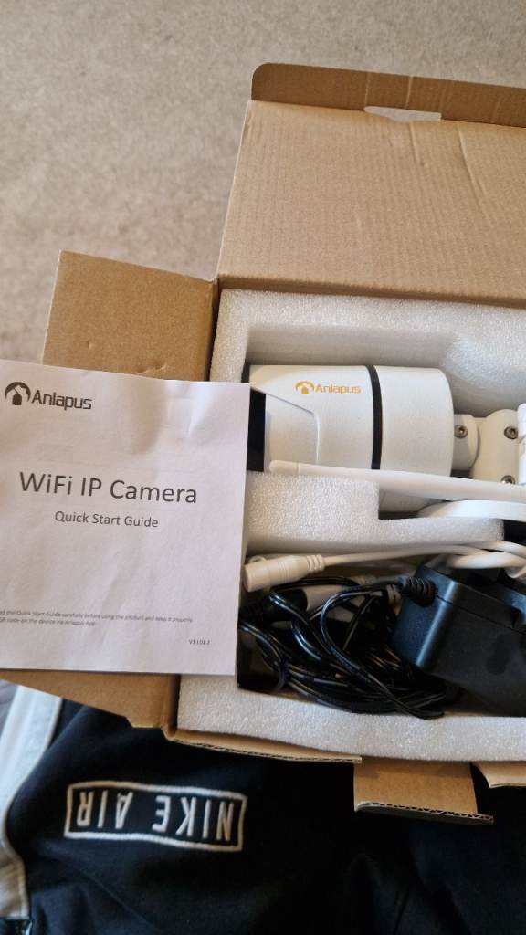 Wifi camera 