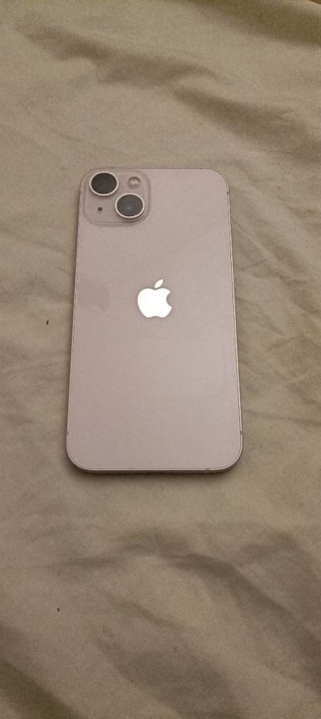 Apple iPhone 13 Lovely pink  128gb Excellent condition 
