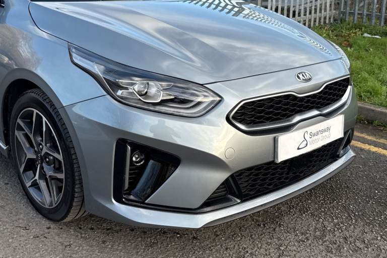2019 Kia Ceed 1.4 T-GDi GT-Line Lunar Edition Euro 6 (s/s) 5dr Hatchback PETROL Manual