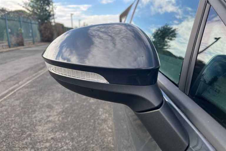 2022 Volkswagen Golf 1.5 TSI R-Line 5dr HATCHBACK PETROL Manual